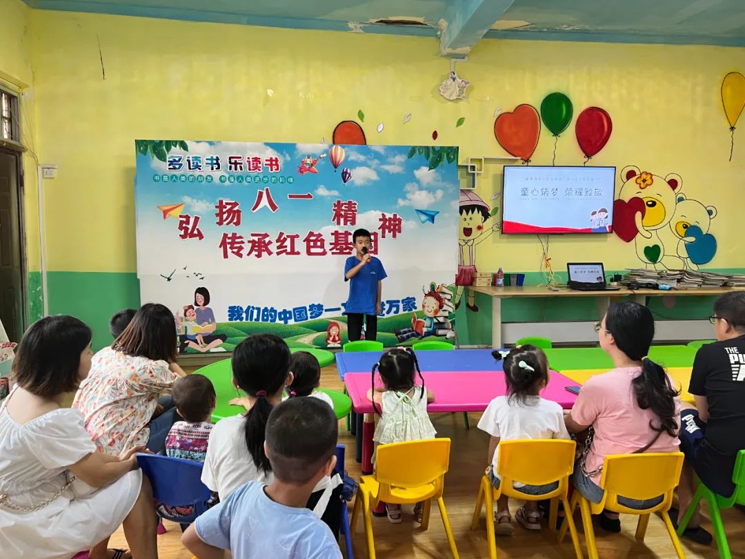 向最可愛的人致敬！靈山縣圖書館舉辦八一建軍節(jié)主題活動